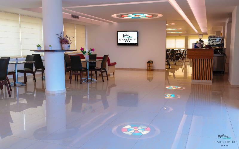 Junior Hotel Iria Exterior photo